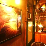B&B Maddens Bridge Bar & 4*