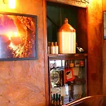 B&B Maddens Bridge Bar & 번드런