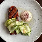 Bed & Breakfast Maddens Bridge Bar &
