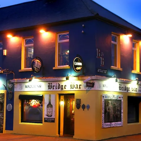 Oda ve Kahvaltı Maddens Bridge Bar & 4*