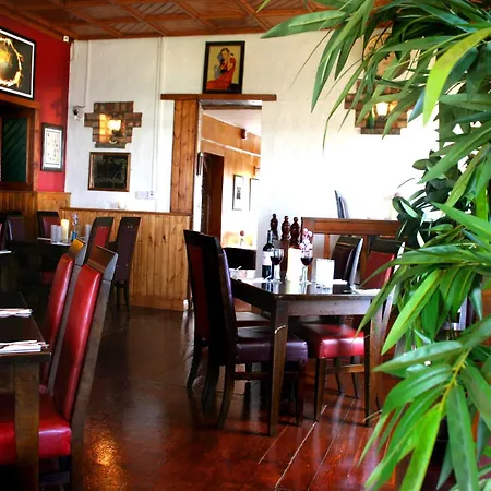 Bed and Breakfast Maddens Bridge Bar & 4*