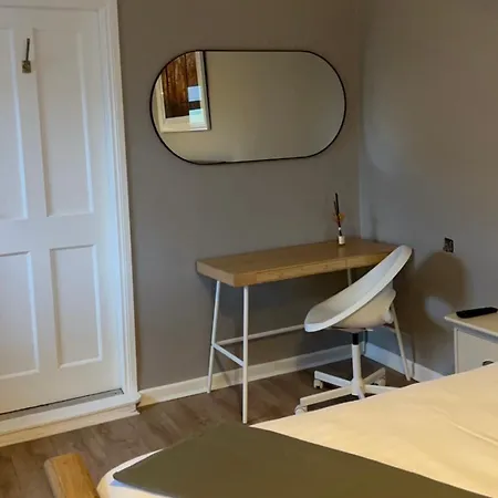 Maddens Bridge Bar & Bed & Breakfast