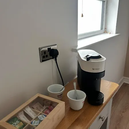 Maddens Bridge Bar & Bed and Breakfast Bundoran