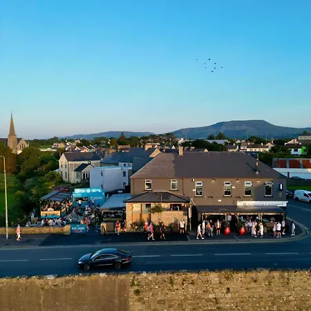 Maddens Bridge Bar & Bundoran