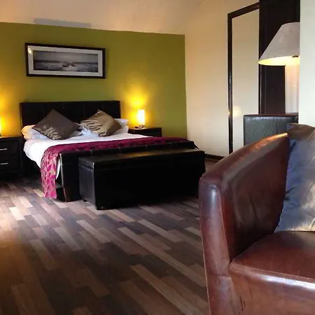 Bed & Breakfast Maddens Bridge Bar & Bundoran