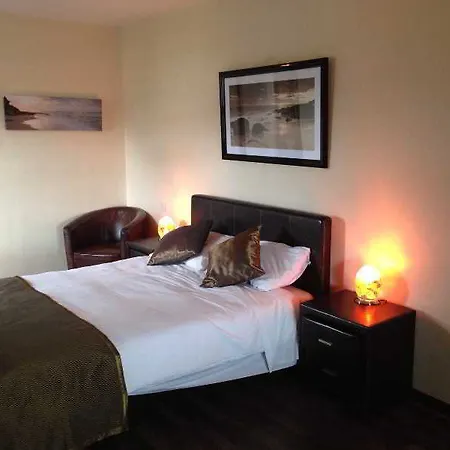 Bed & Breakfast Maddens Bridge Bar & Bundoran