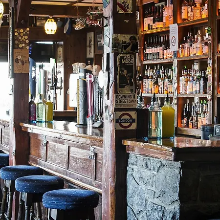 Maddens Bridge Bar & Bundoran
