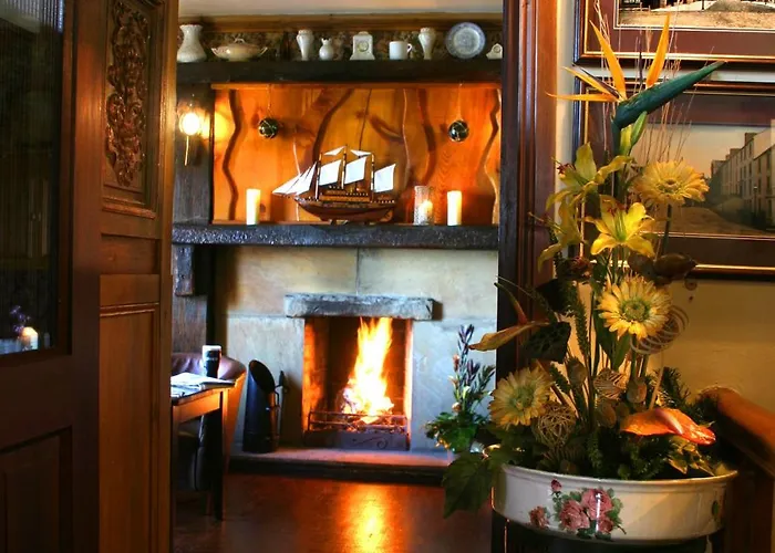 ベッド・アンド・ブレックファスト Maddens Bridge Bar & 4*