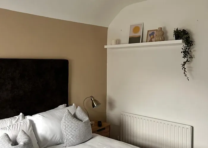 ベッド・アンド・ブレックファスト Maddens Bridge Bar & 4*