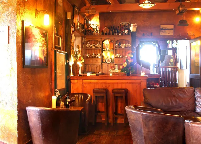 ベッド・アンド・ブレックファスト Maddens Bridge Bar & 4*