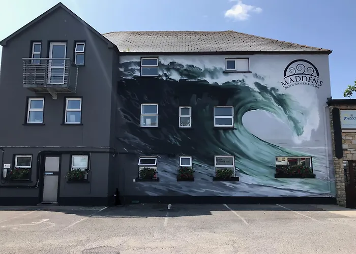 ベッド・アンド・ブレックファスト Maddens Bridge Bar & 4*