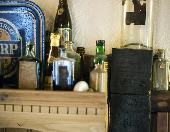 ベッド・アンド・ブレックファスト Maddens Bridge Bar & バンドラン