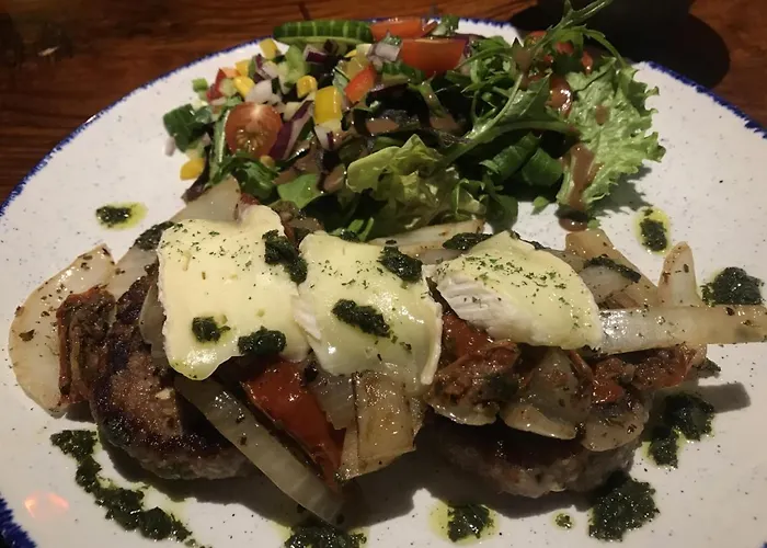 Maddens Bridge Bar & バンドラン